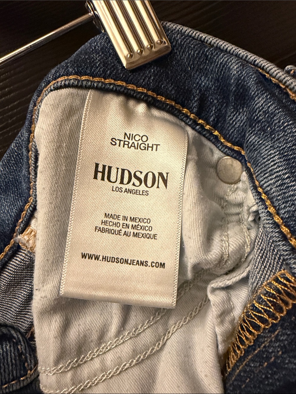 Hudson Jeans Straight Leg in Faded Blue Wash - Picture 2 of 4